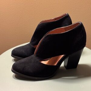 Jeffrey Campbell Black Suede Cutout Heeled Shoes Size 8